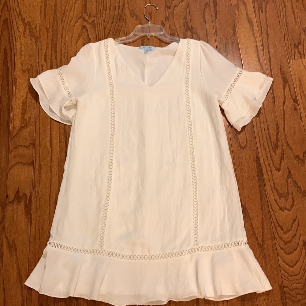 She + Sky Size Medium cool little white summer dress.